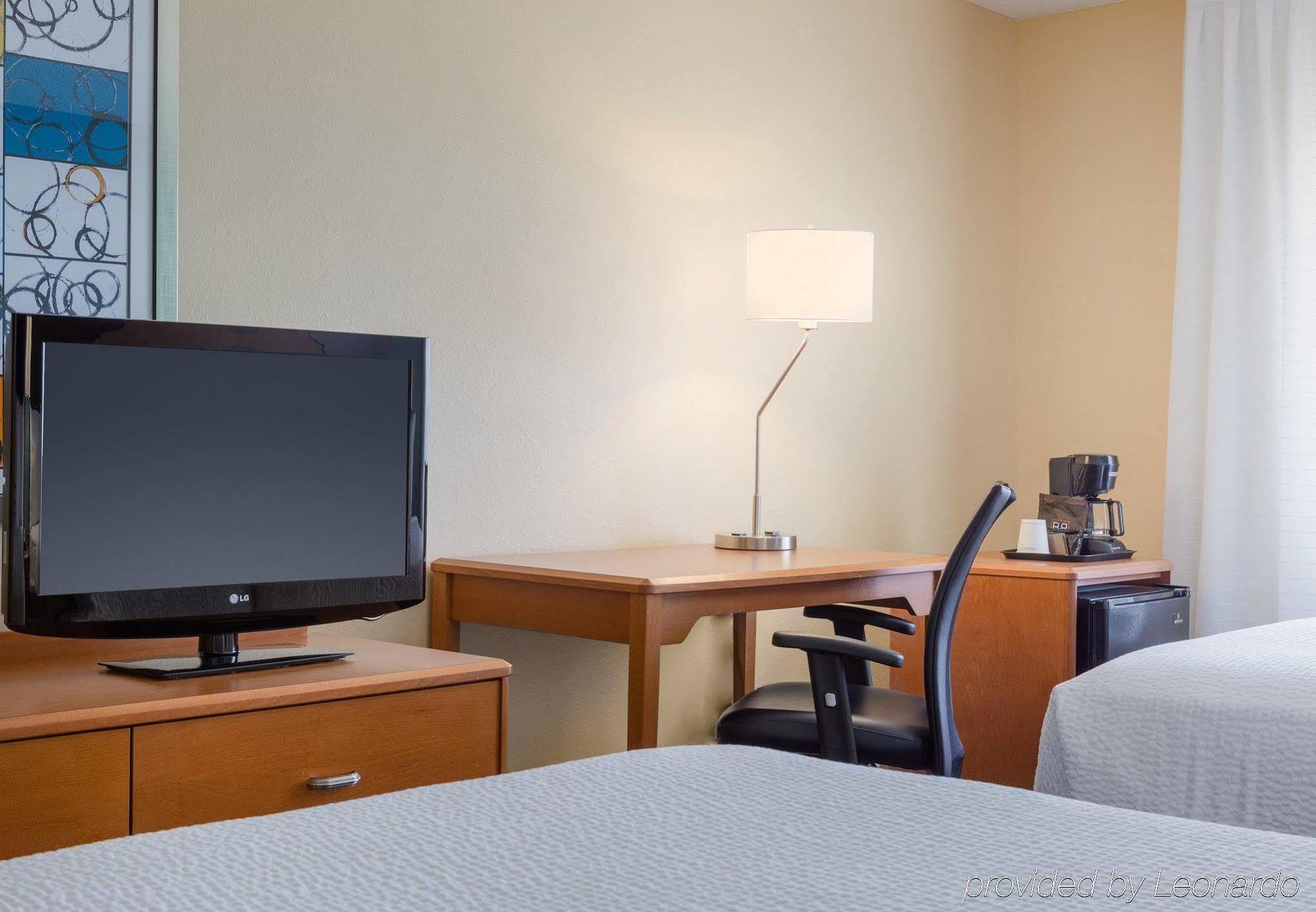 Comfort Inn & Suites Техас Сити Экстерьер фото